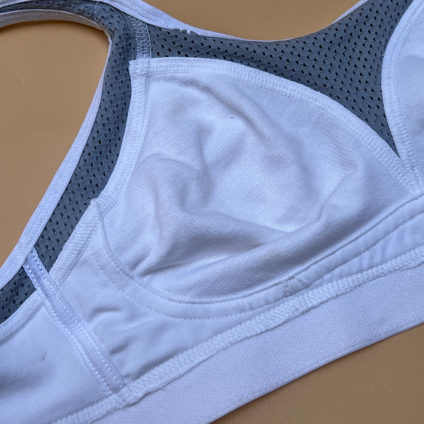 Losha cotton double layered medium to high impact sports bra-White