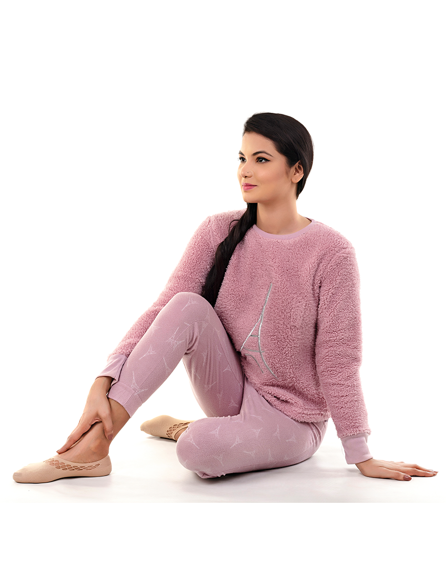 SWEATSHIRT AND VELOUR CROPPED JOGGER PACKAGED PAJAMA SET-LILAC